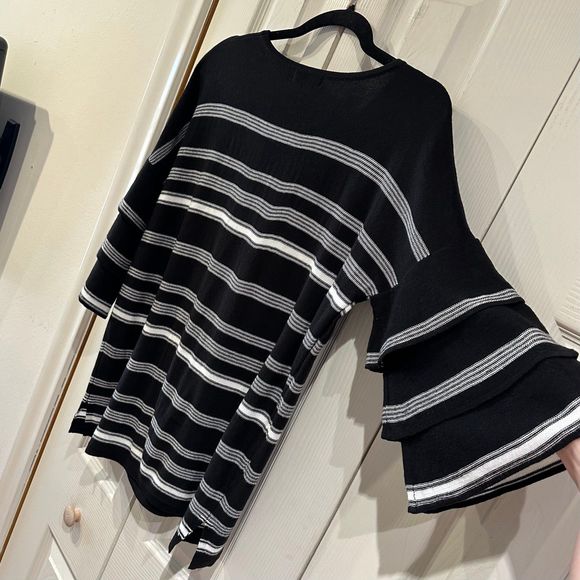 Calvin Klein Black & White Stripe Ruffled Bell Sleeve Scoop Neck Tunic Sweater - Picture 2 of 12